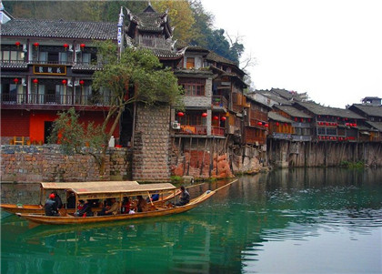 厨房门不能朝向哪里,厨房门朝向风水怎么样-易德轩风水设计网 厨房门不能朝向哪里,厨房门朝向风水怎么样-易德轩风水设计网