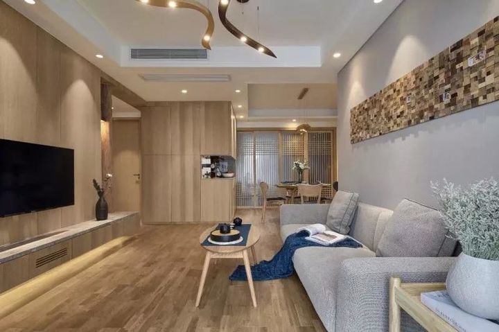 房门对着下楼梯的风水禁忌-易德轩风水设计网