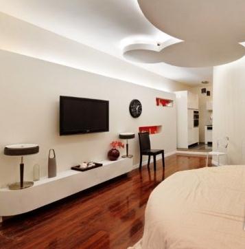 电视背景墙挂画风水 客厅挂画风水讲究-易德轩风水设计网