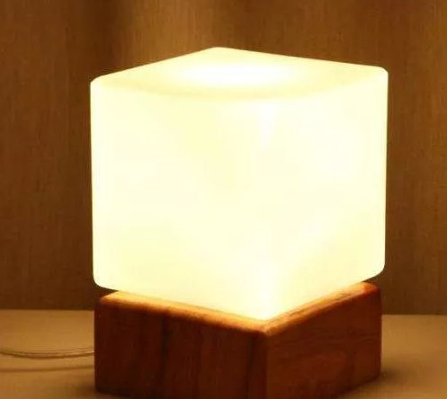 床头放灯有什么风水作用 床头放灯有什么风水作用