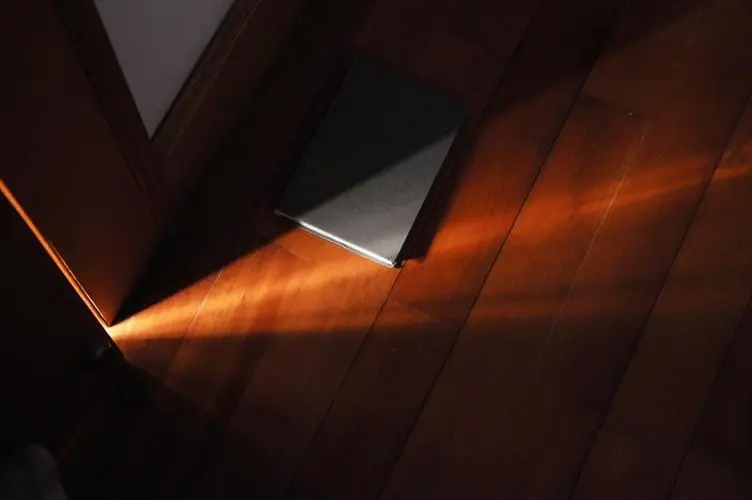     门缝大小对风水有影响吗 大好还是小好