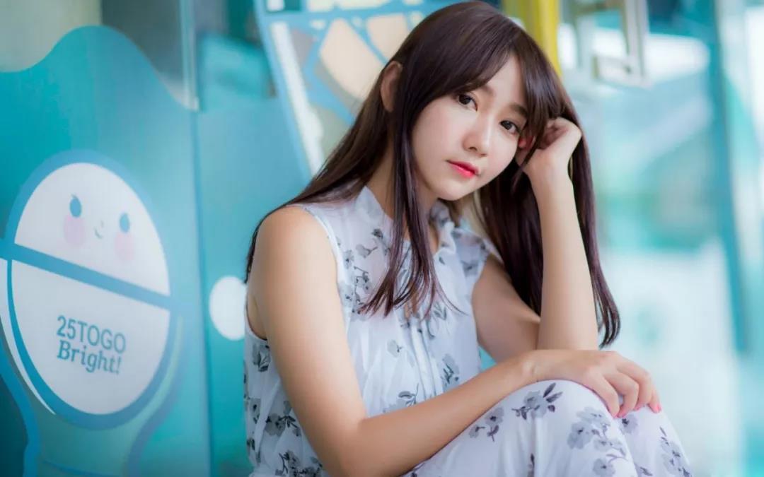 办公桌上风水摆放布局-易德轩风水设计网 办公桌上风水摆放布局-易德轩风水设计网