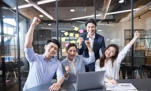 摆放办公室家具时需注意的风水禁忌 -易德轩风水设计网