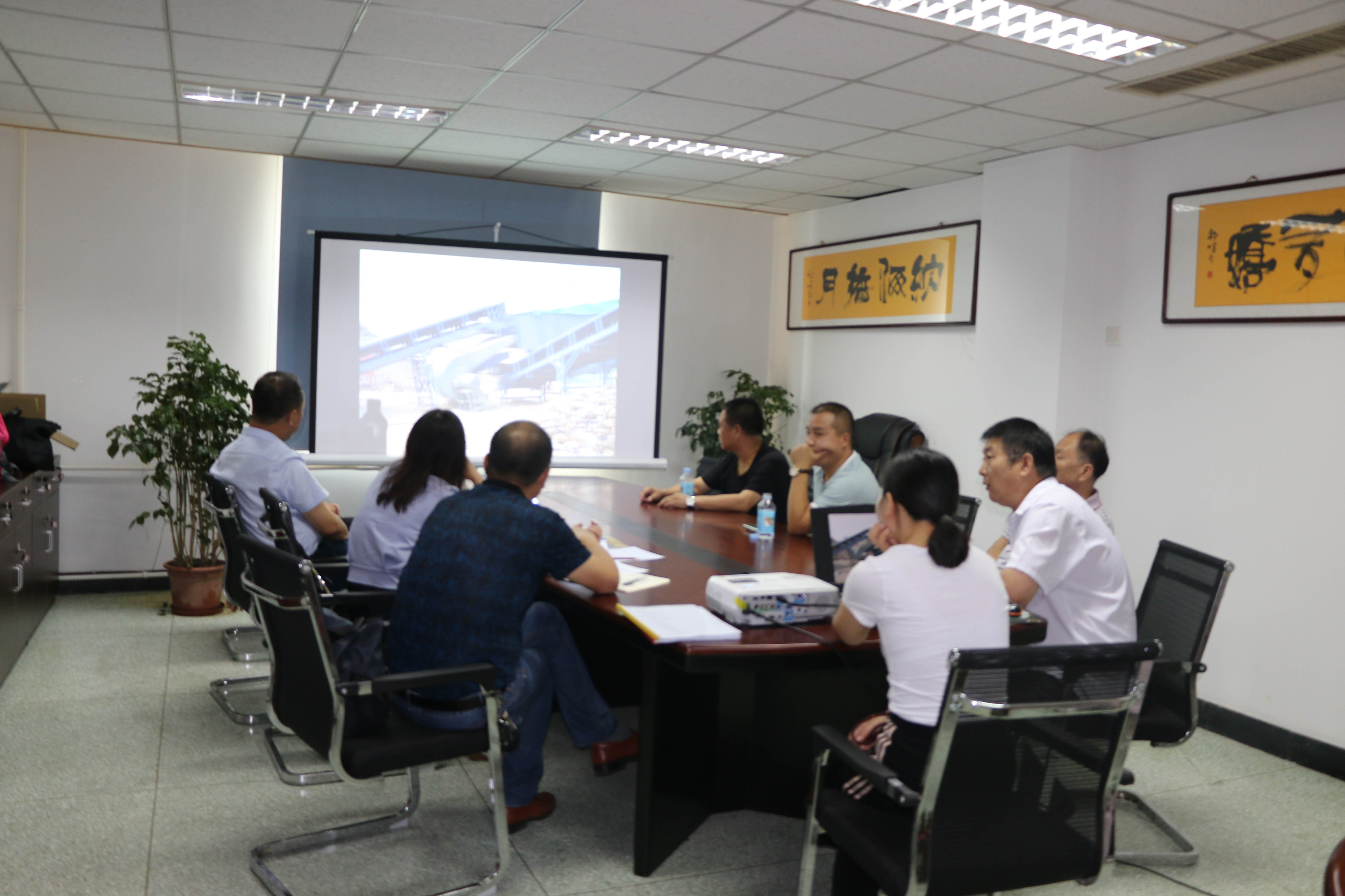 平舆县环保局到境美公司进行考察