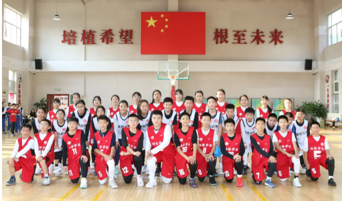 以球会友，共同成长——培根与格致篮球友谊赛