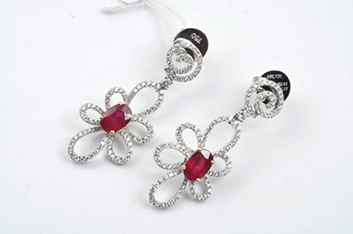  红宝石耳钉 801806