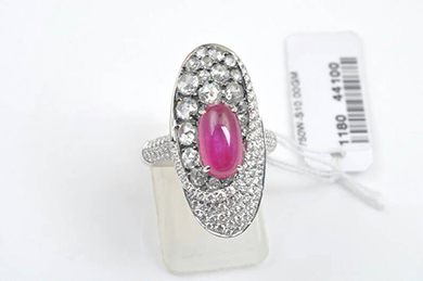  红宝石戒指 810546