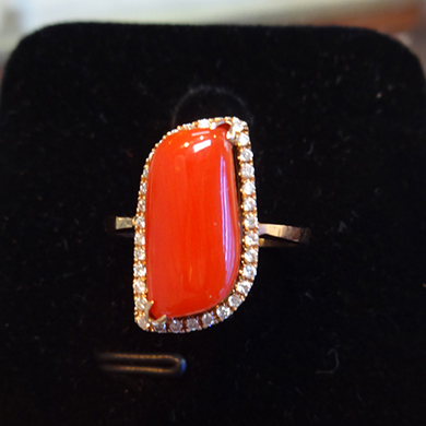 米莎雅18K金珊瑚钻戒 dsc01127