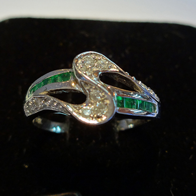 米莎雅18K金祖母绿钻戒 dsc01294