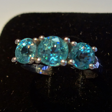 米莎雅18K金天然蓝锆石戒指 dsc01300