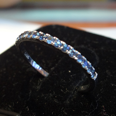 米莎雅18K金蓝宝石戒 dsc01379