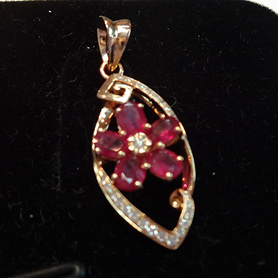 米莎雅18K金红宝石钻坠 dsc01415