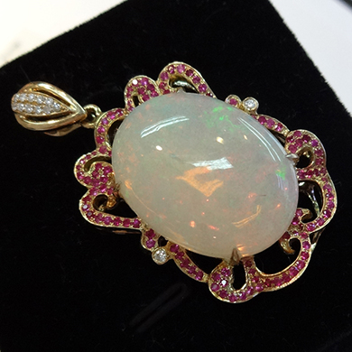 米莎雅18K金欧泊红宝石吊坠 dsc01464