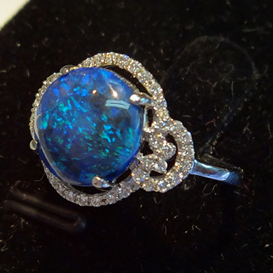 米莎雅18K金蓝欧泊钻戒 dsc01522