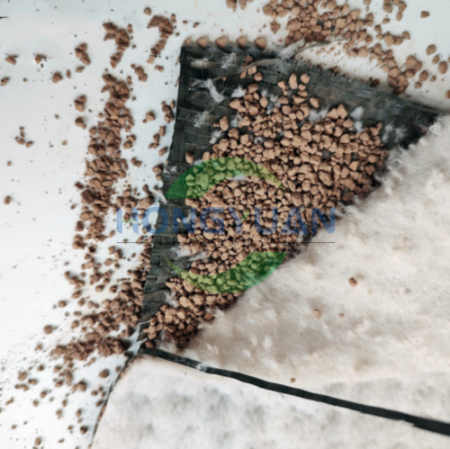 4800g钠基膨润土防水毯