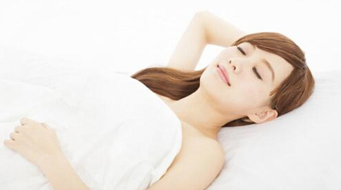 【推荐15条女人抗衰老秘方】