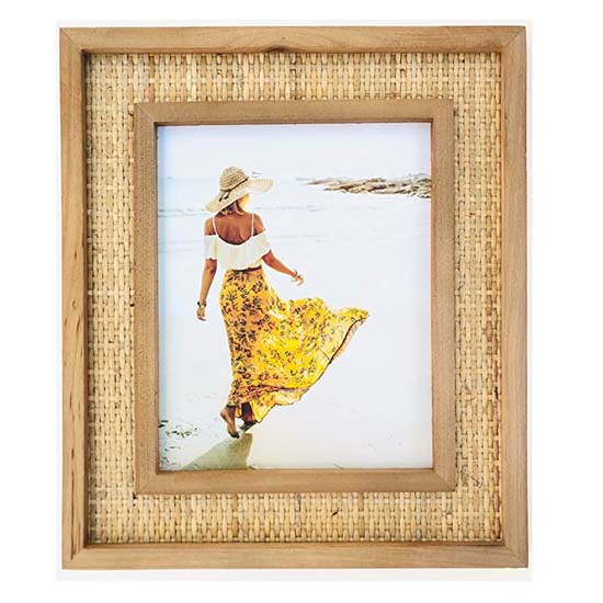 Wall & Tabletop Photo Frames