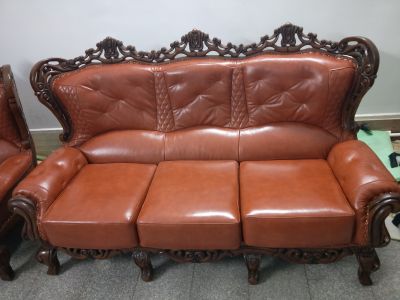 歐式沙發(fā)翻新