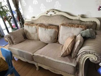 實(shí)木沙發(fā)換布前