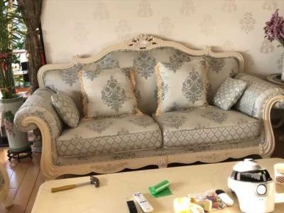 實(shí)木沙發(fā)換布后