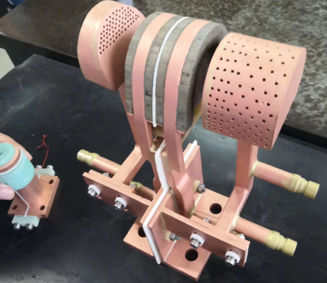 淬火自噴水感應圈