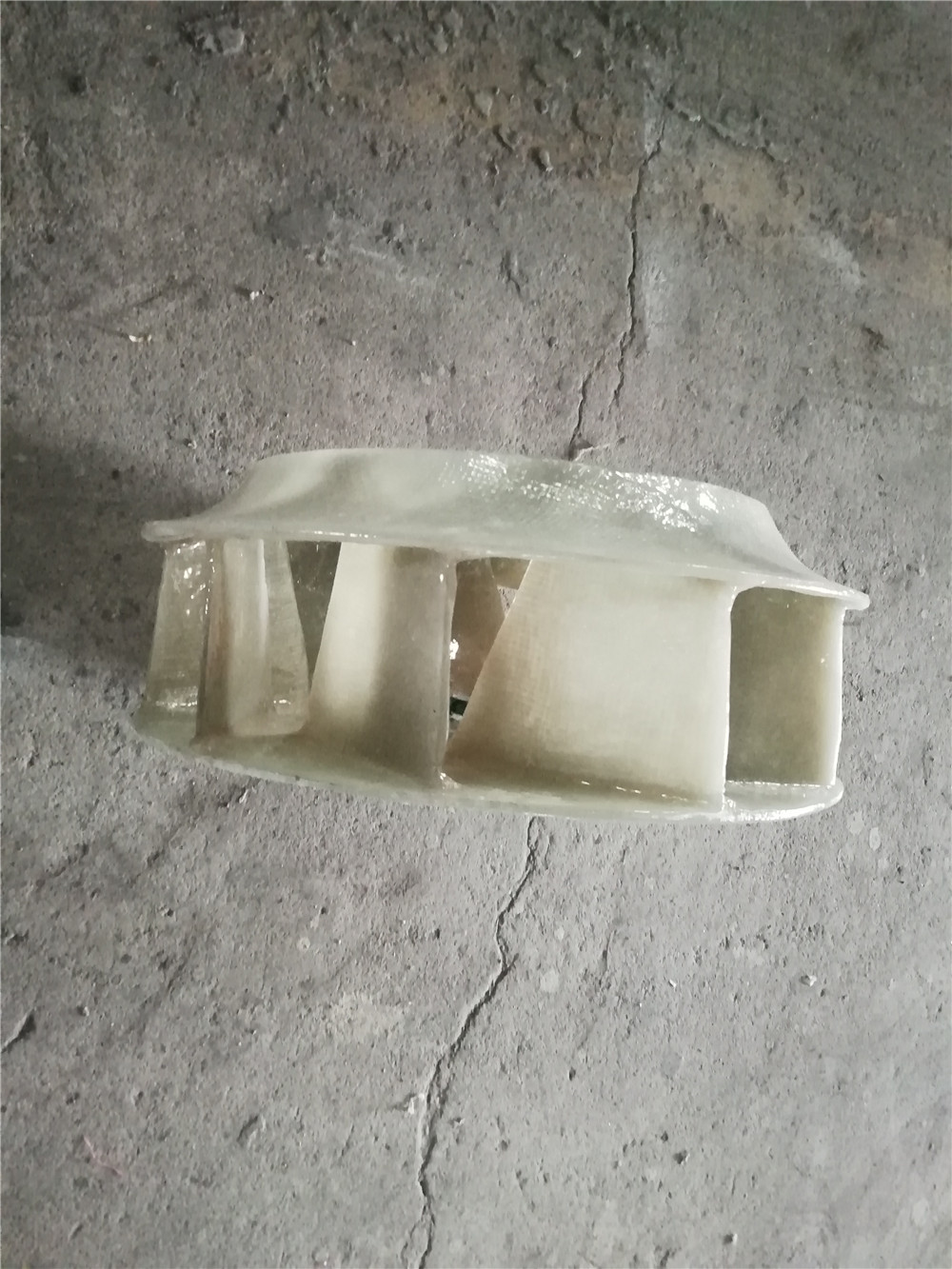 玻璃钢风轮侧