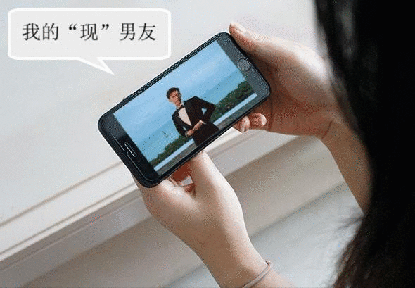 墙壁式无线充电器让你摆脱线制,关键是高颜值！