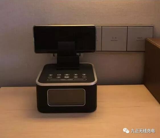 IHG旗下七天假日酒店引入墙壁式无线充电器