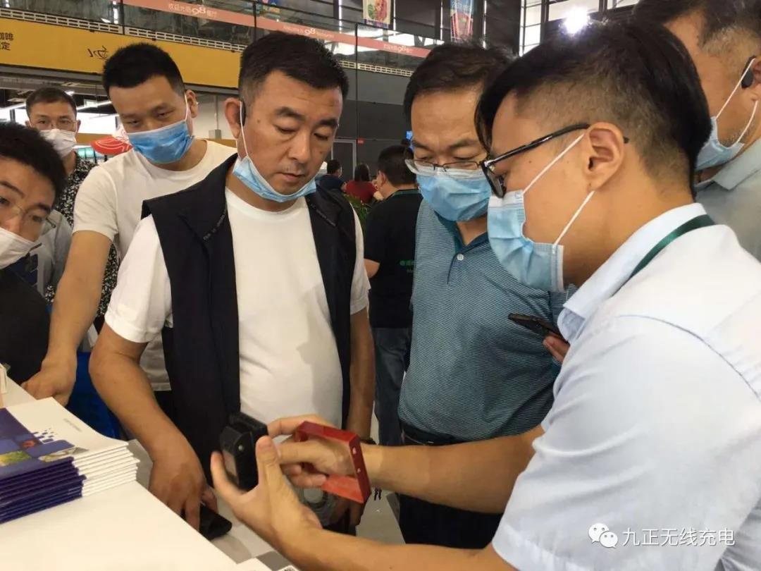 九正无线充电|上海站万人见证“无尾人居”燃爆魔都！