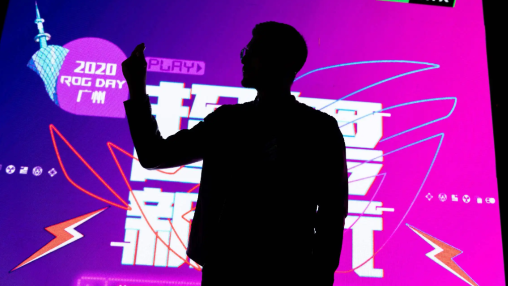 新一代万能充_九正无线充电宝_隔空无线充电器_墙壁式无线充电器_无线充电面板_共享无线充电器_共享无线充电加盟_苏州市九工智能科技有限公司