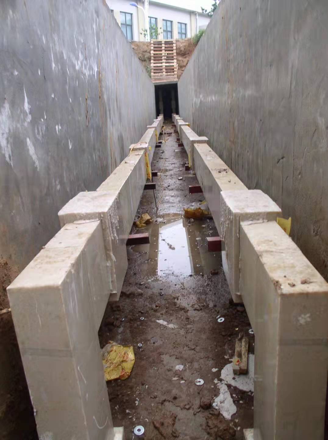 低压浇筑母线槽