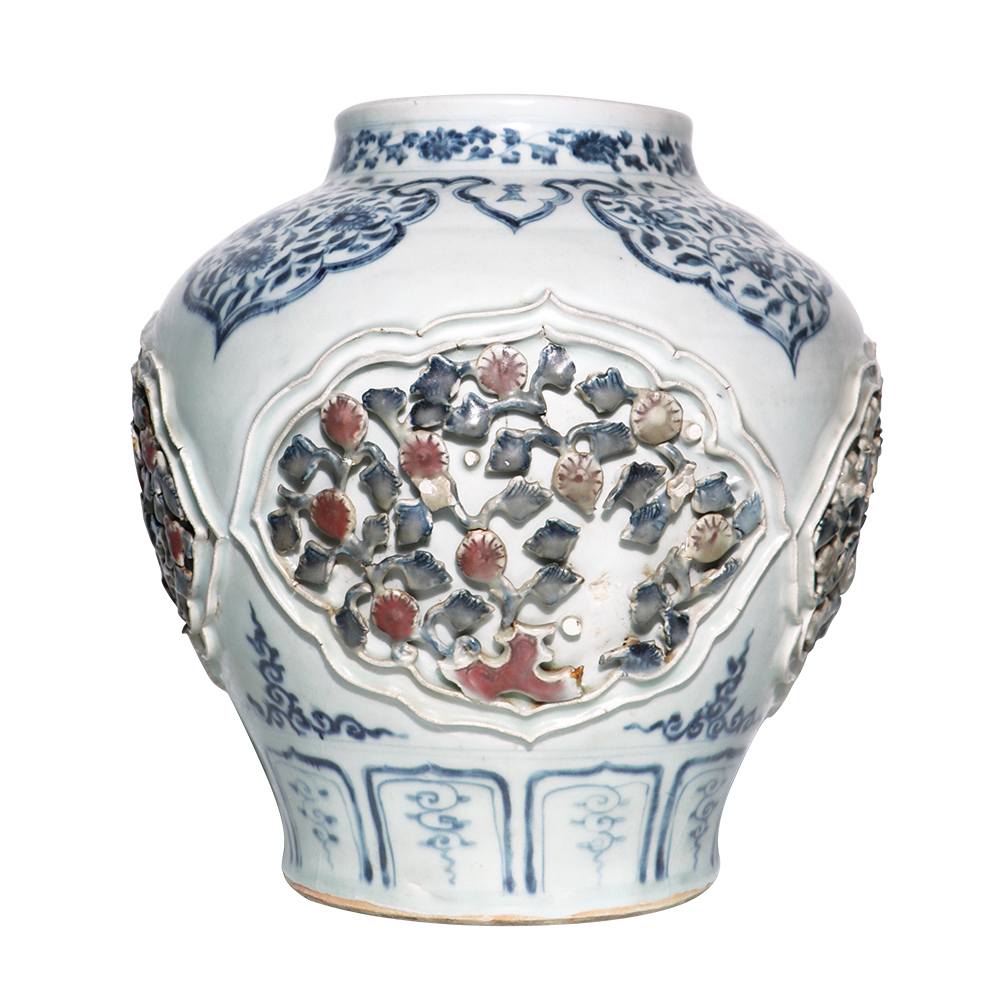 青花釉裡紅開光貼花罐