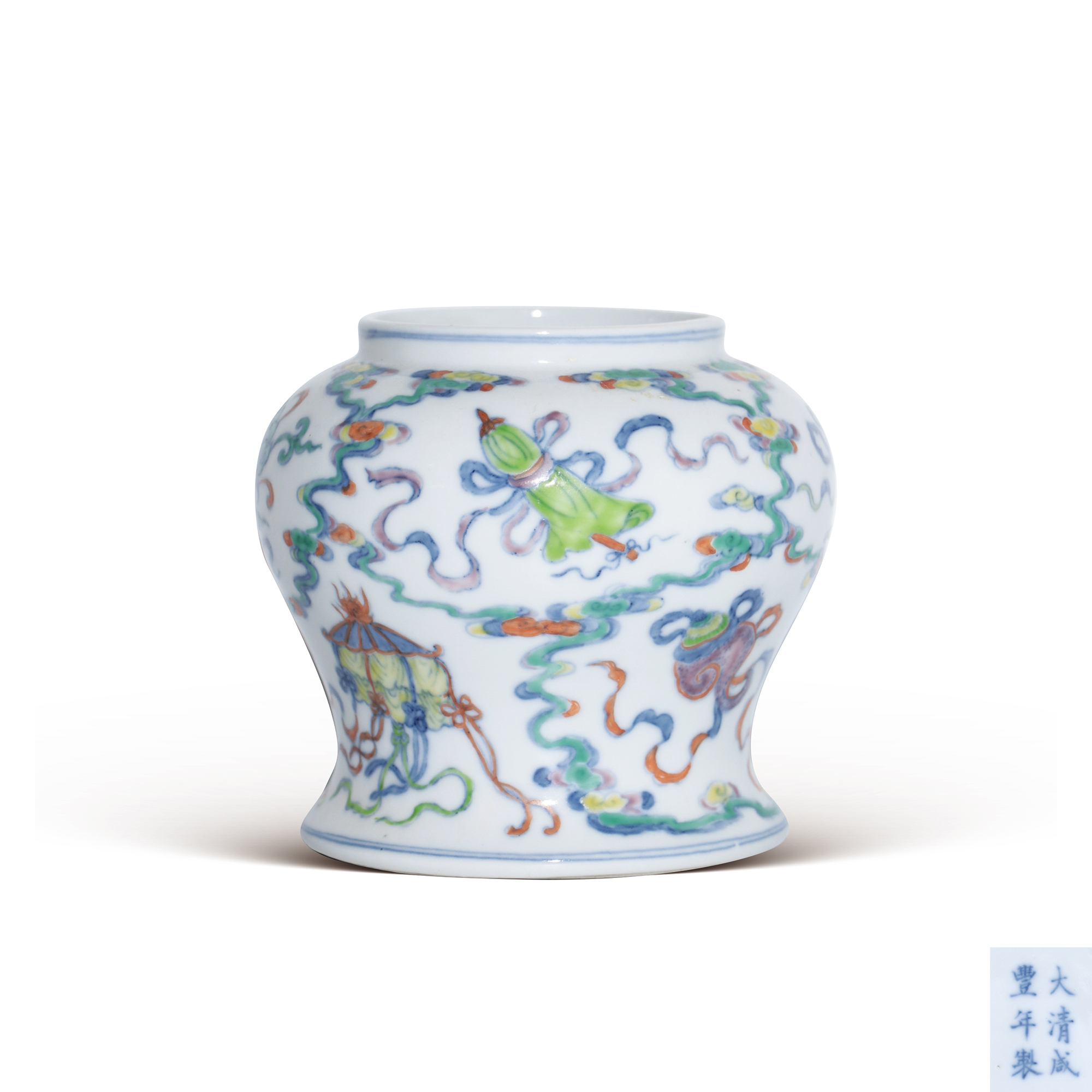 鬥彩八吉祥紋罐