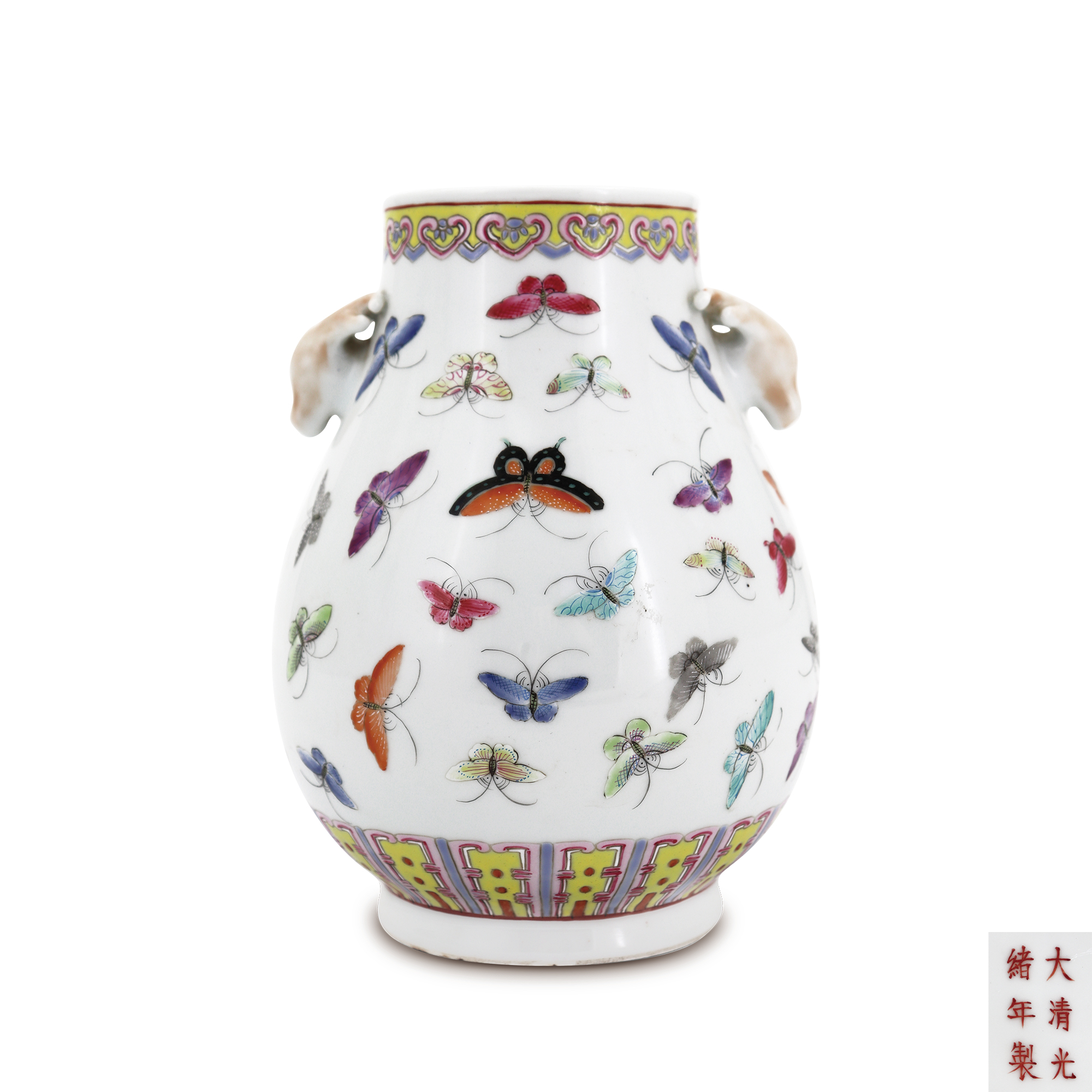 粉彩百蝶圖鹿耳尊