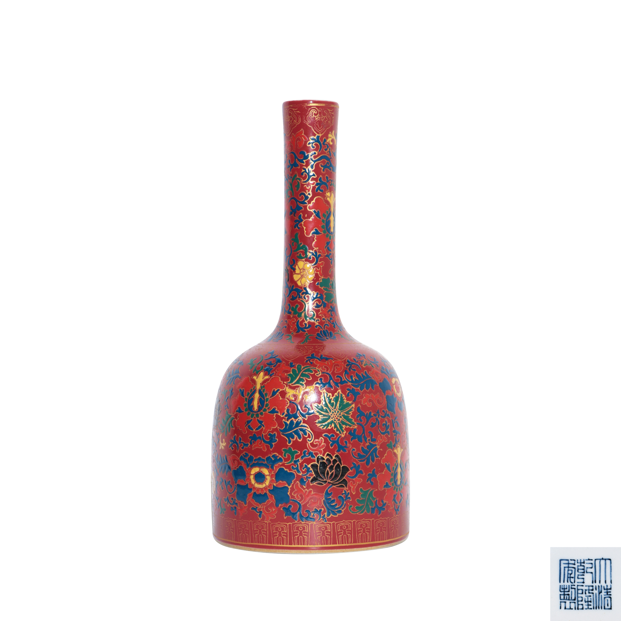 清乾隆紅地琺瑯彩纏枝花卉紋搖鈴尊