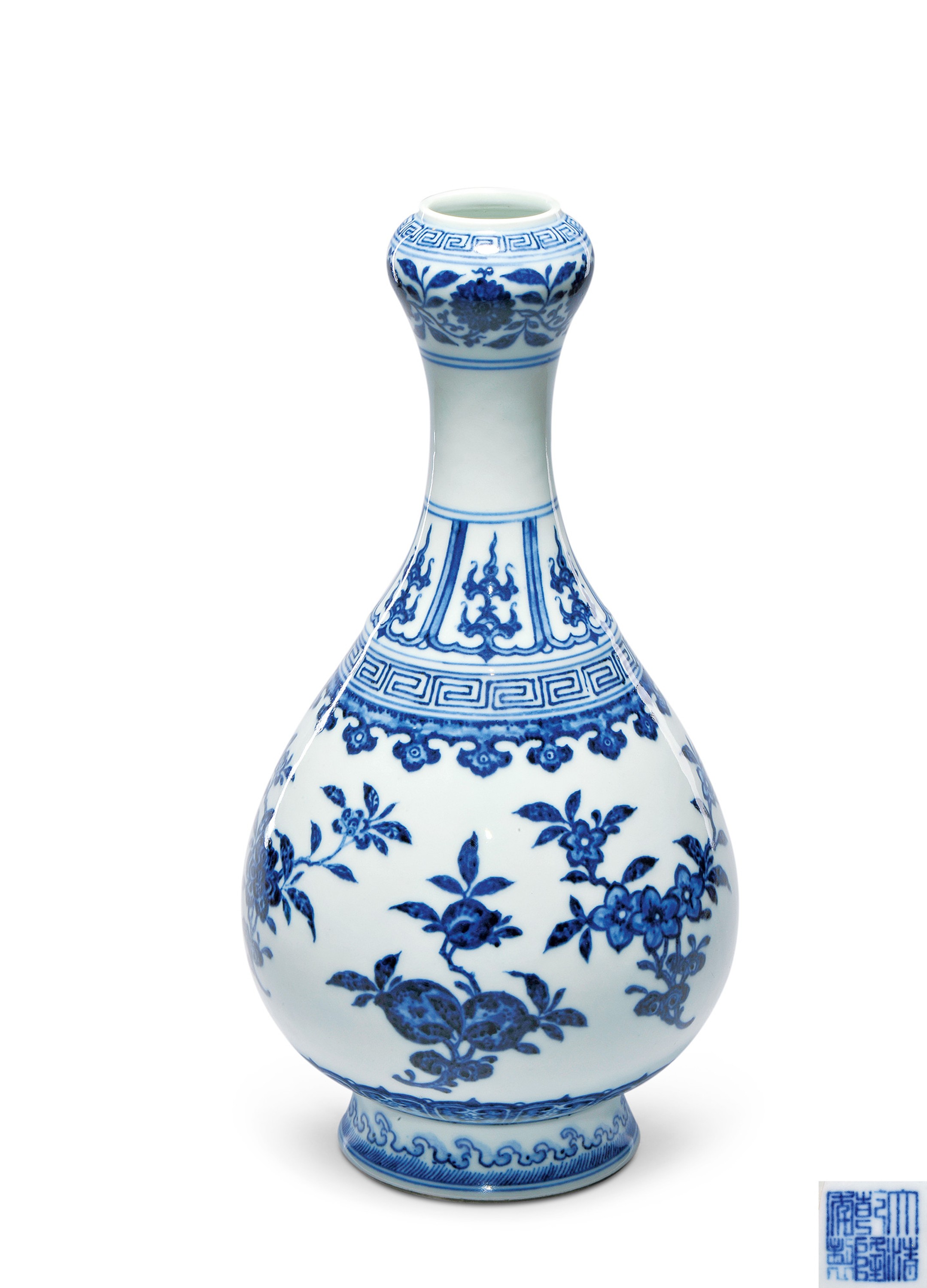 清乾隆 青花折枝花果蒜头瓶