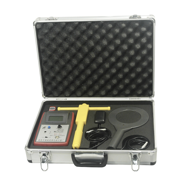 数字高频雷电磁场 （近区）场强仪