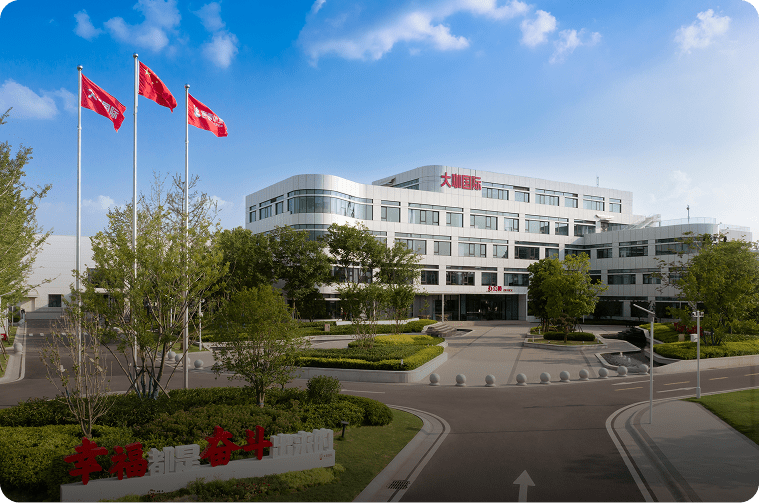 蜜雪冰城：2025年营收335.6亿元 全球门店近6万家仅38家直营店