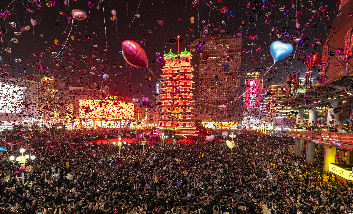 “天地之中·‘镜’界郑州”全国摄影展在郑州博物馆开幕