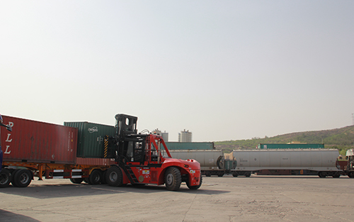 <span>仓储装卸</span>