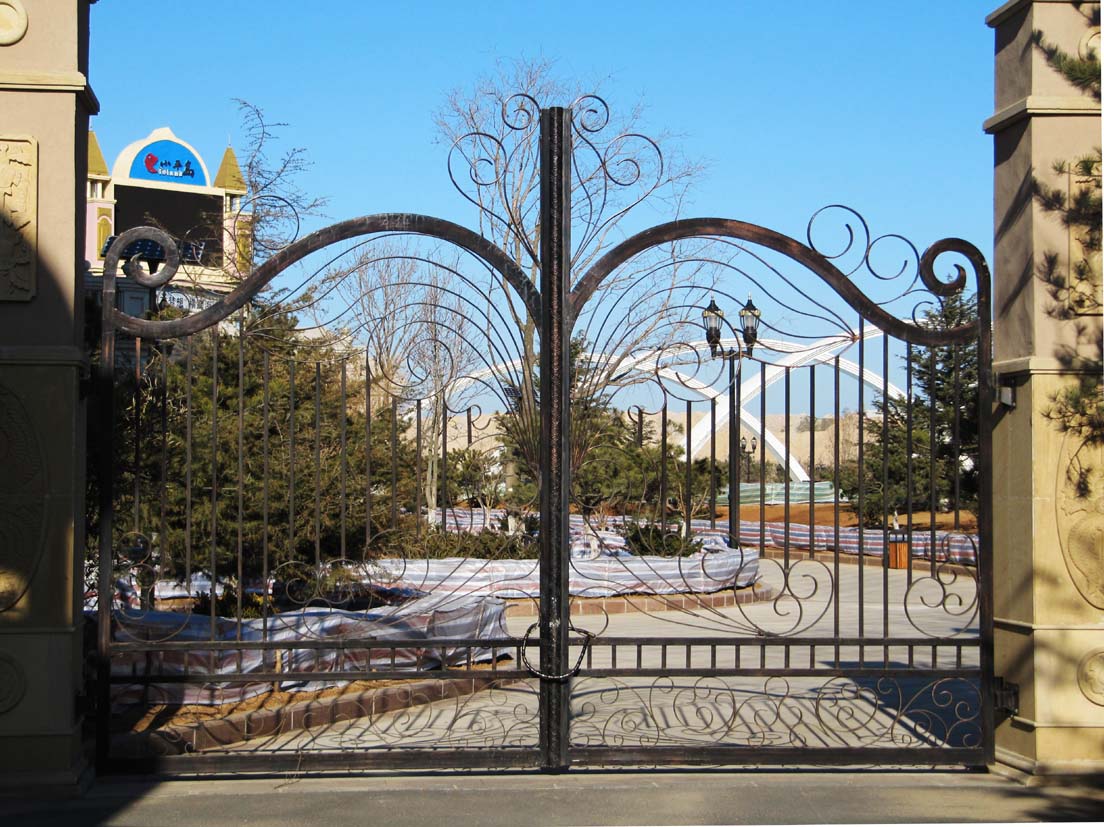 铁艺门