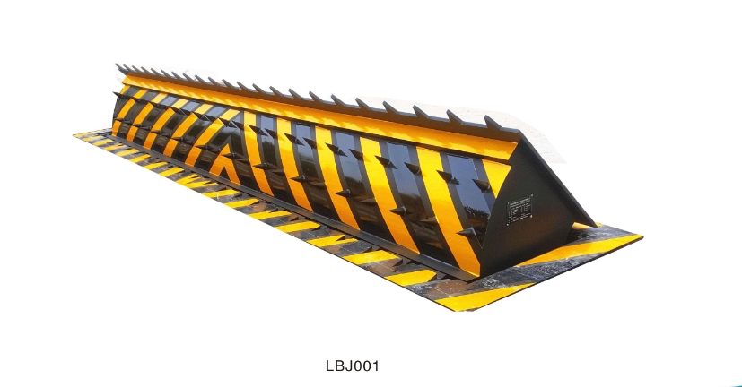 液压翻板路障机