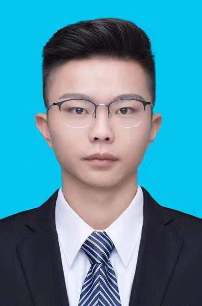 李昱 民事业务部副部长 专职律师
