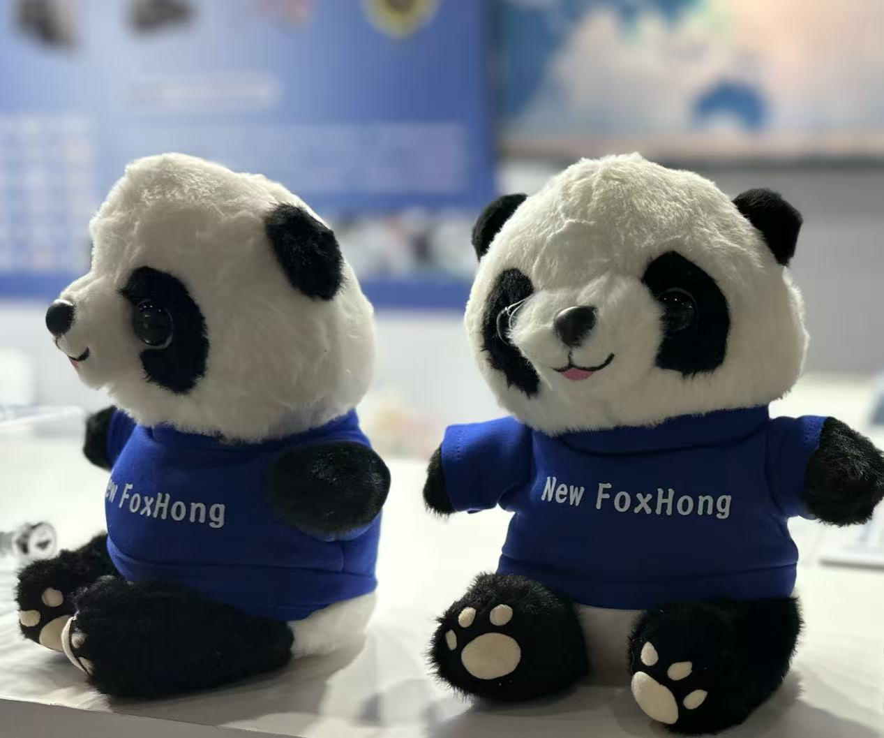 New FoxHong Trading Co., Ltd：22 года специализируемся на поставках электронных компонентов, способствуя стабильному развитию клиентов