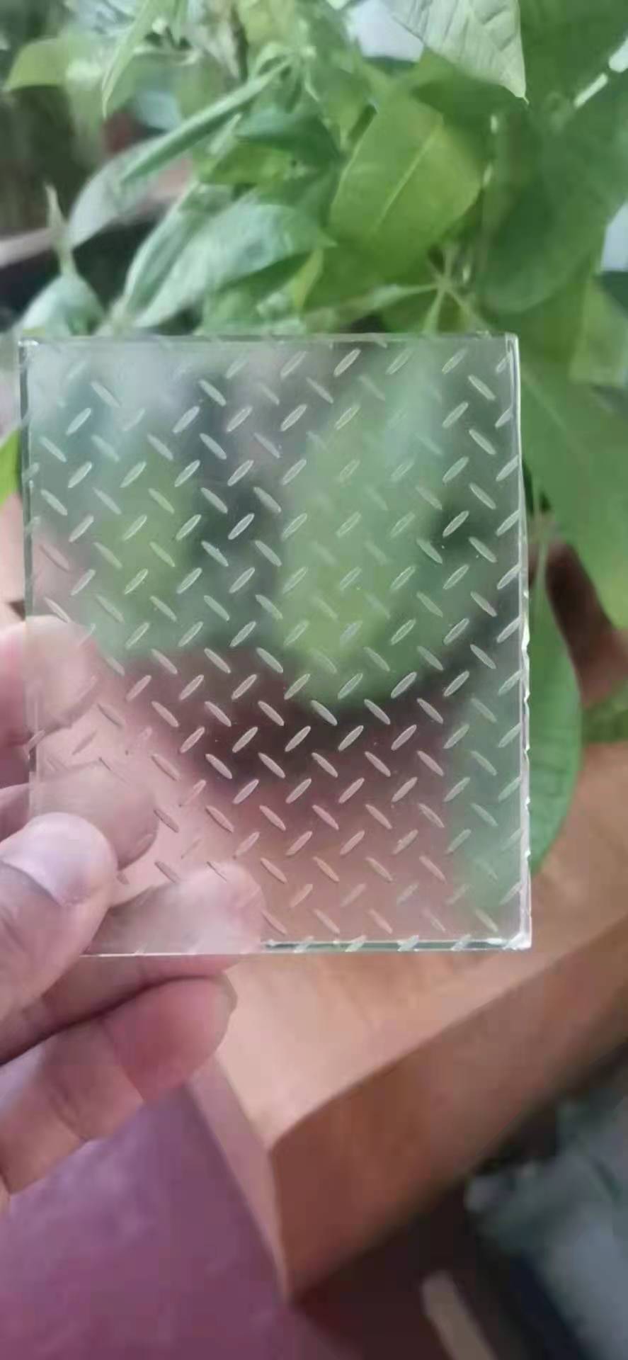 酸洗玻璃