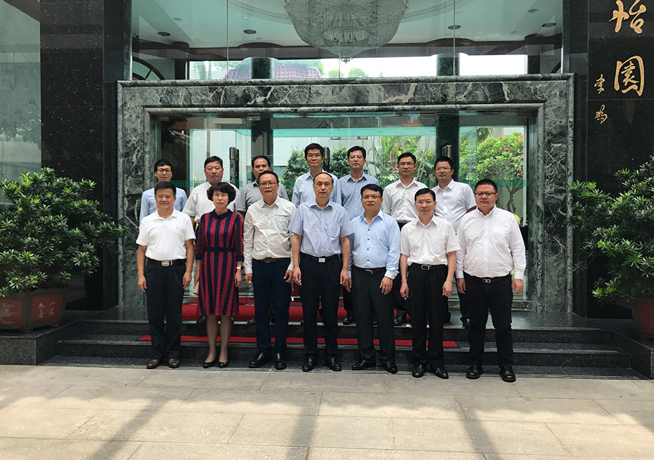 澳門高明聯合商會代表拜會佛山政委