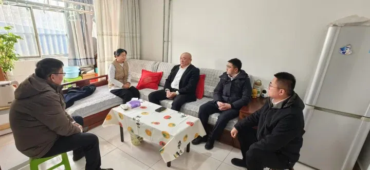 走访慰问听心声，真情关怀聚合力——集团公司开展春节前走访慰问
