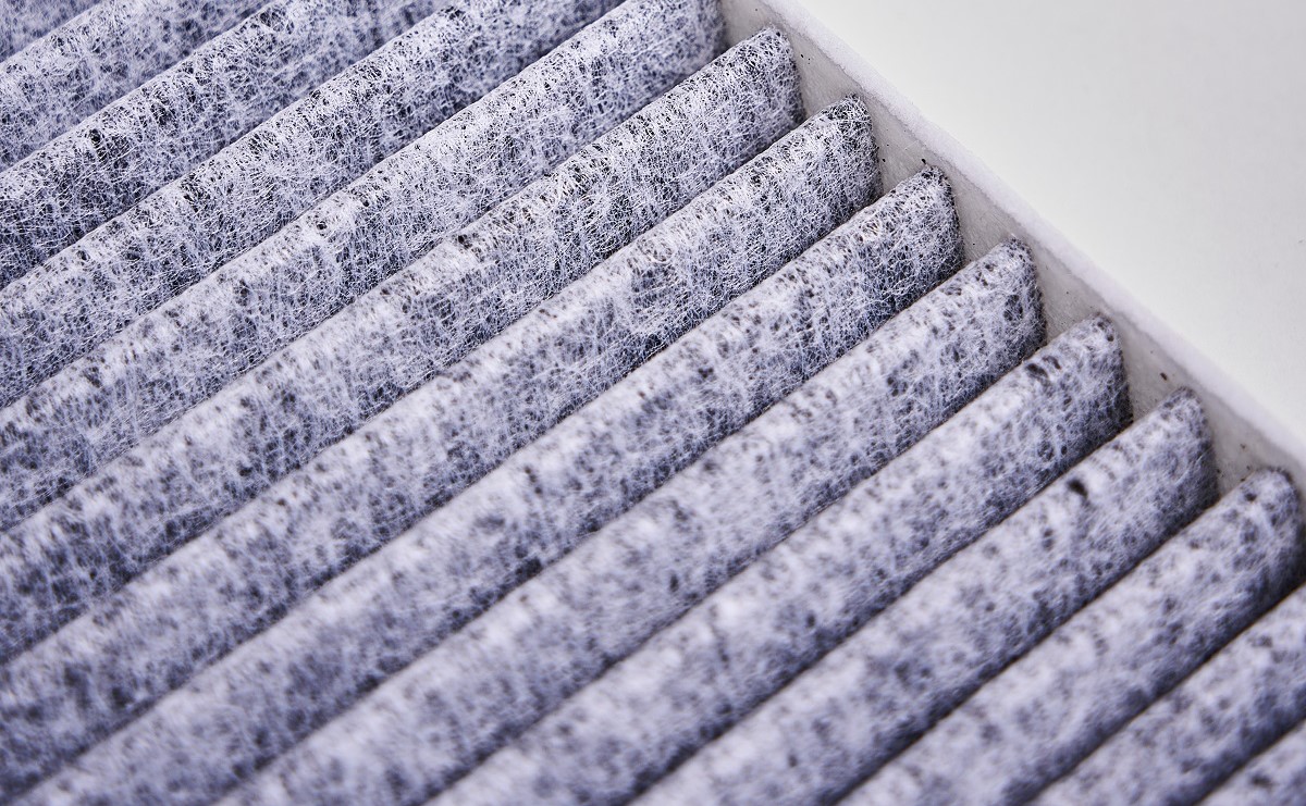 air filter hot melt adhesive application