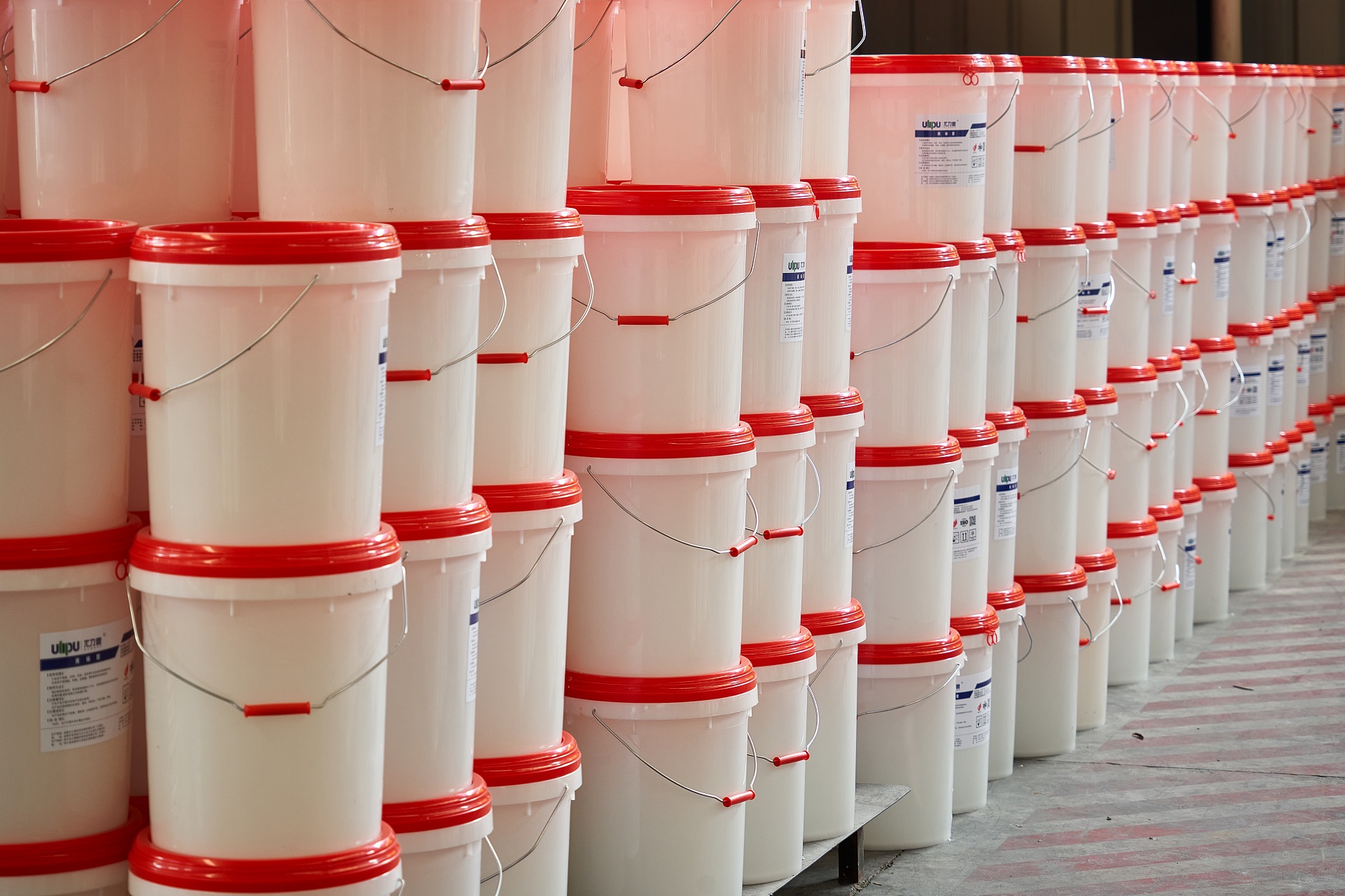 UNISN labeling adhesives