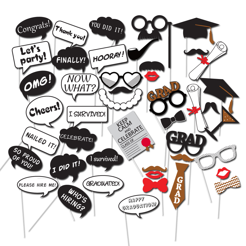 Photo props for graduation season